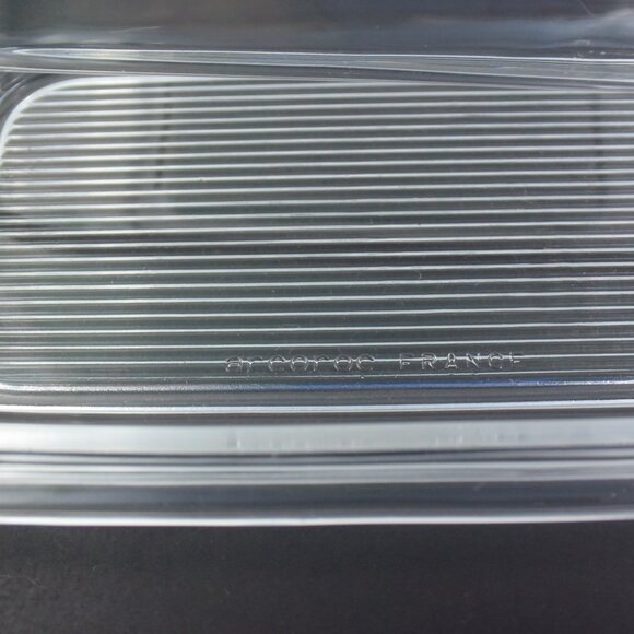 Vintage Arcoroc France Ribbed Butter / Refrigerator Dish w Lid Pressed Glass EUC - Picture 8 of 9